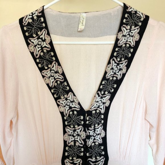 Cream Pink Free People Dress (small hole in front) - Picture 3 of 5